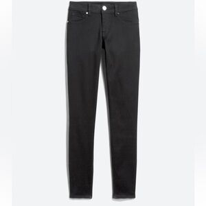 1822 DENIM
Wynter Low Rise Butter Skinny Jean